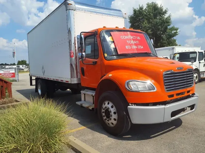 2018 FREIGHTLINER M2 106