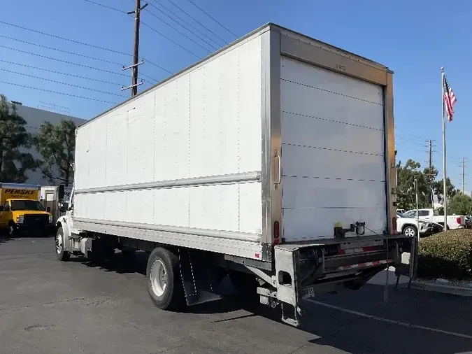 2018 Freightliner M2