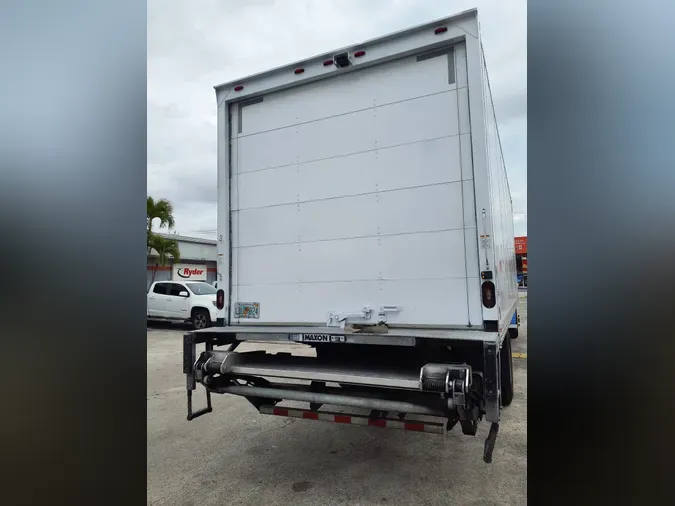 2020 FREIGHTLINER/MERCEDES M2 106