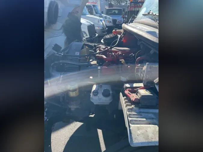 2019 FREIGHTLINER/MERCEDES M2 106f0221254ea5fe97d65796fc7e12c597f