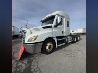 2020 FREIGHTLINER/MERCEDES NEW CASCADIA PX12664
