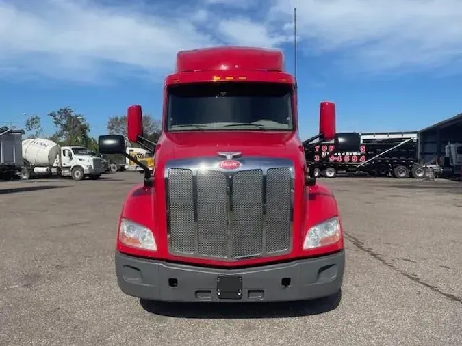 2021 Peterbilt 579