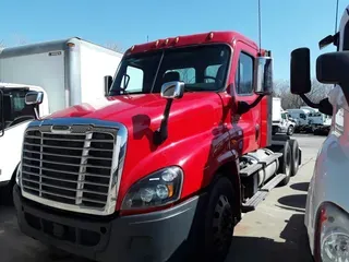 2019 FREIGHTLINER/MERCEDES CASCADIA 125