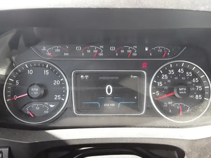 2021 NAVISTAR INTERNATIONAL LT625 DAYCAB S/A