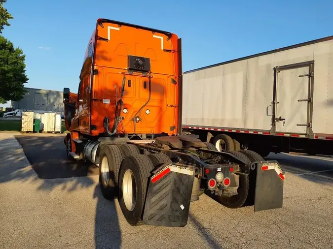 2019 FREIGHTLINER NEW CASCADIA PX12664
