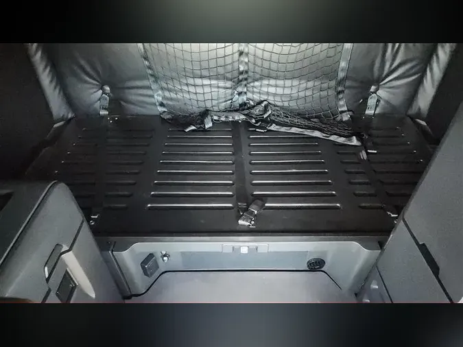 2023 FREIGHTLINER CA126