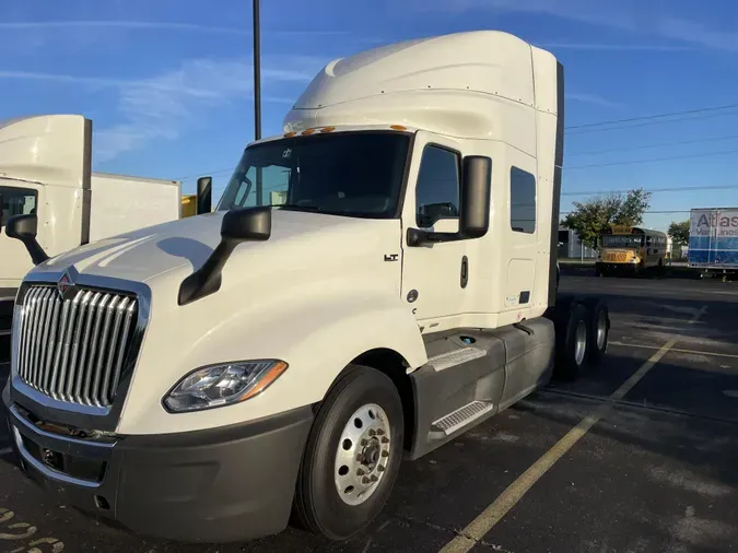 2022 International LT625f02e330aa5ceec32dd426643153688f7