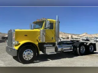 2009 PETERBILT 388