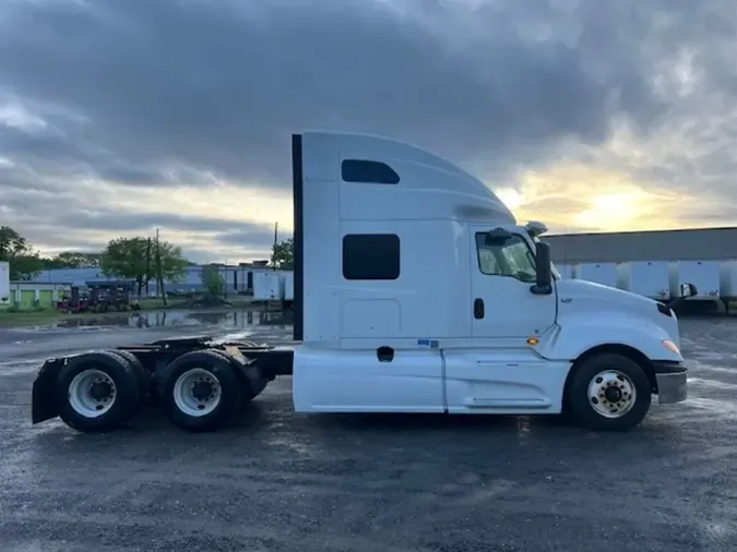 2020 NAVISTAR INTERNATIONAL LT625 SLPR CABf034a773d3a4e5d43a538ea054bab28b