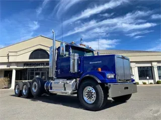 2022 Western Star 4900EX