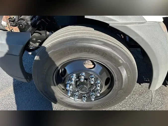 2020 INTERNATIONAL RH613