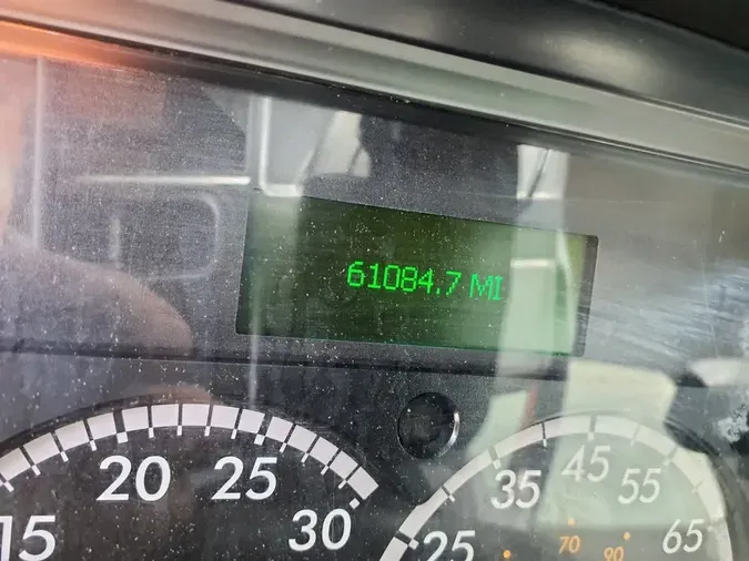 2018 FREIGHTLINER/MERCEDES M2 106