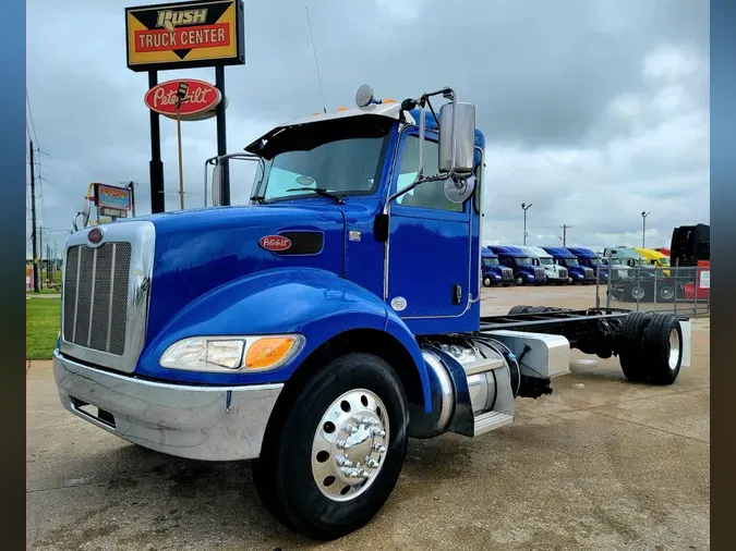 2021 Peterbilt 337