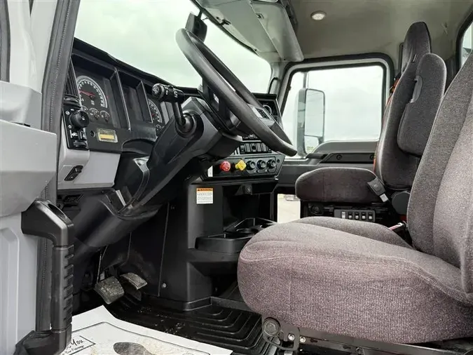 2024 MACK AN64Tf03df4697af24a1fba36d142992be870