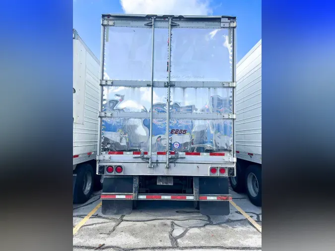 2017 UTILITY VS2RAf03ff29535a2f76da629bbd53777a96b