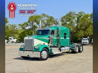 2025 KENWORTH W900L