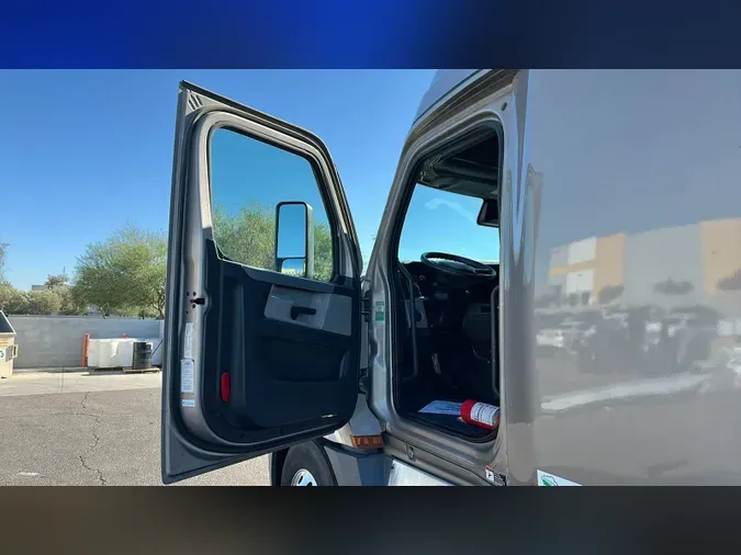 2022 Freightliner Cascadia 126f0410916f414f95be039d0b953973fca