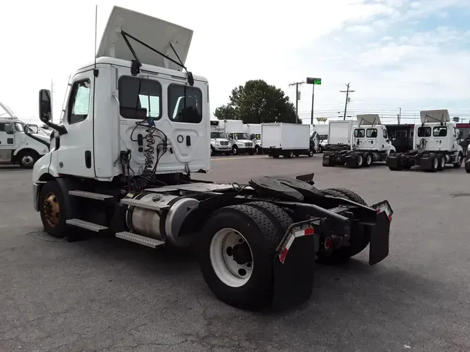 2020 FREIGHTLINER/MERCEDES NEW CASCADIA 116f04228cfa497cbf0601d4475a5219363