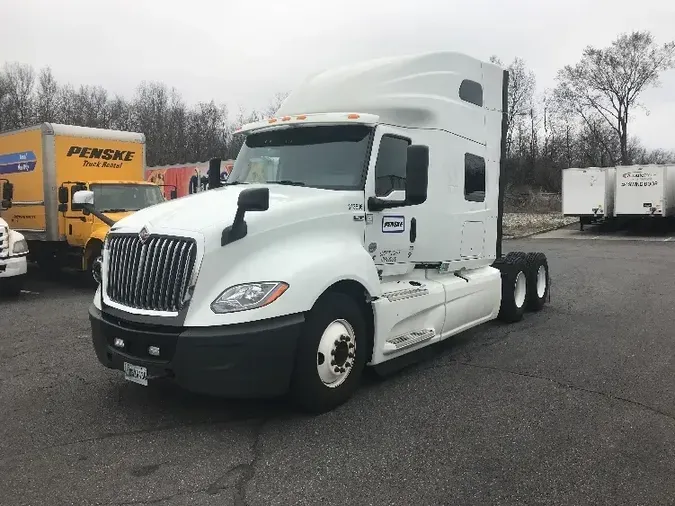 2018 International LT625