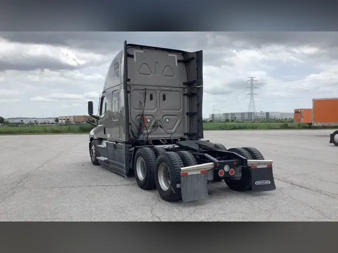 2024 Freightliner Cascadia 126