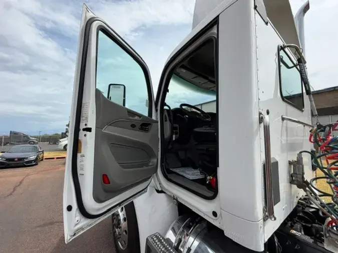 2020 PETERBILT 579