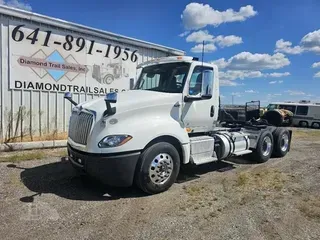 2019 INTERNATIONAL LT