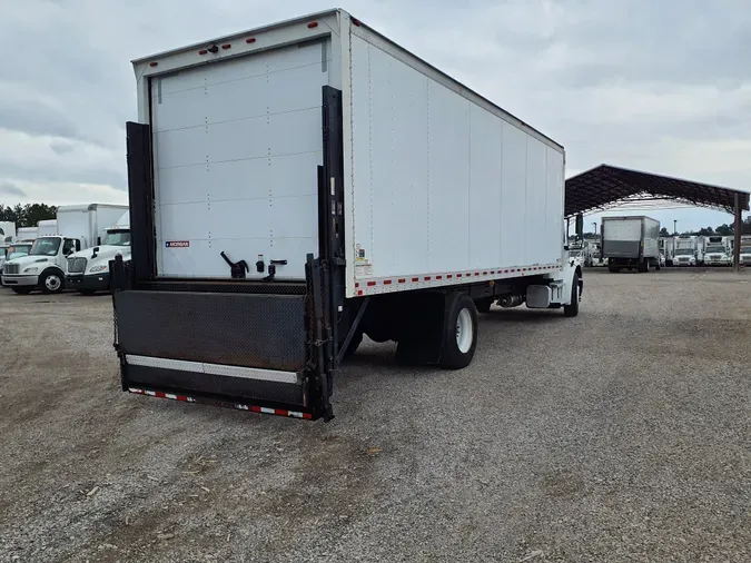 2018 FREIGHTLINER/MERCEDES M2 106