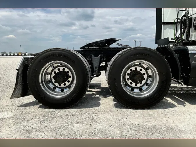 2021 INT LT625 6x4