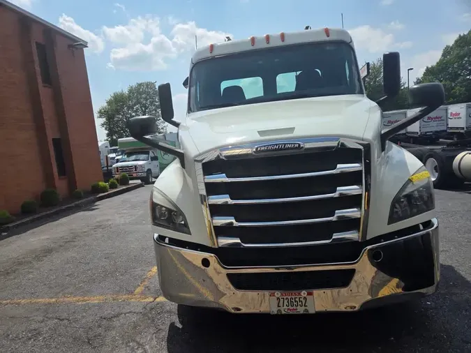 2019 FREIGHTLINER NEW CASCADIA PX12664