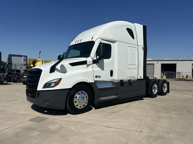2023 Freightliner Cascadia