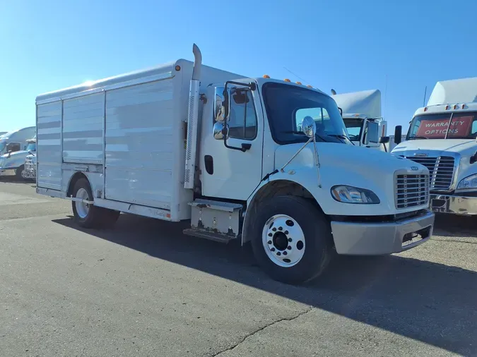 2016 FREIGHTLINER/MERCEDES M2 106