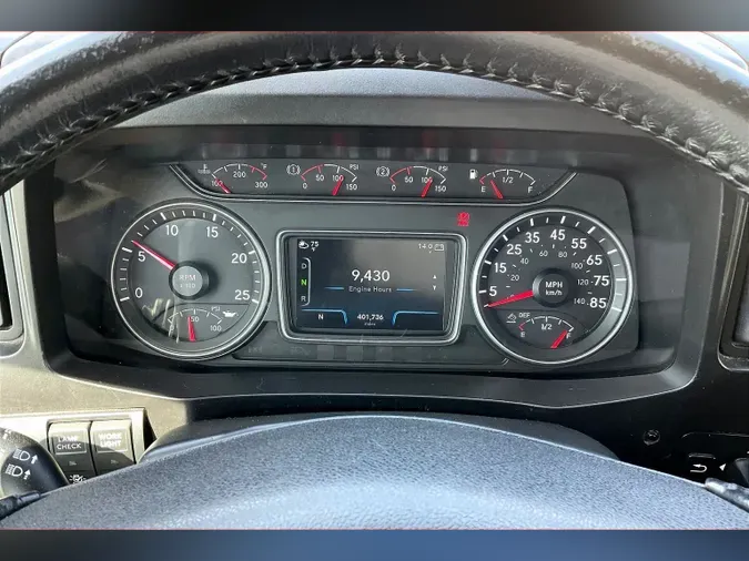 2021 INT LT625 6x4