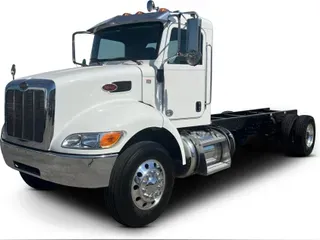 2020 Peterbilt 337