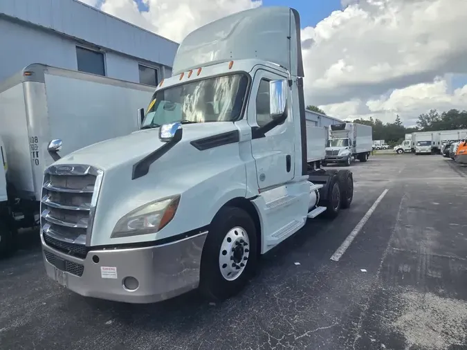 2019 FREIGHTLINER/MERCEDES NEW CASCADIA PX12664