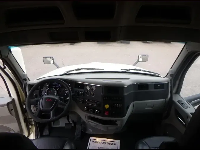 2022 Peterbilt 579