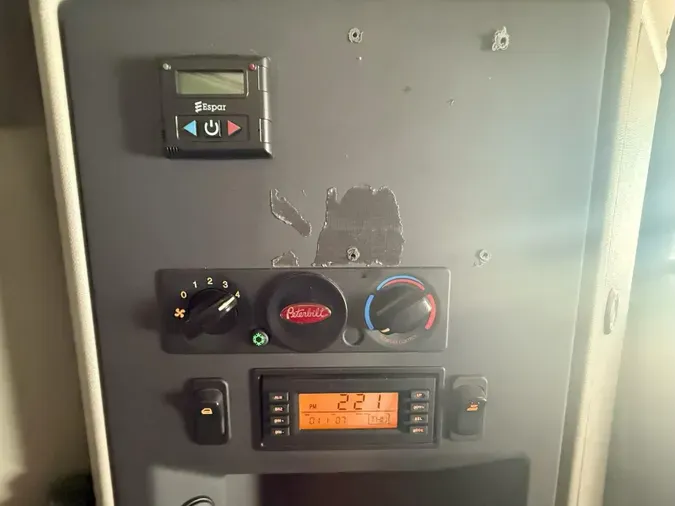 2021 Peterbilt 579