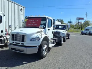 2018 FREIGHTLINER/MERCEDES M2 106