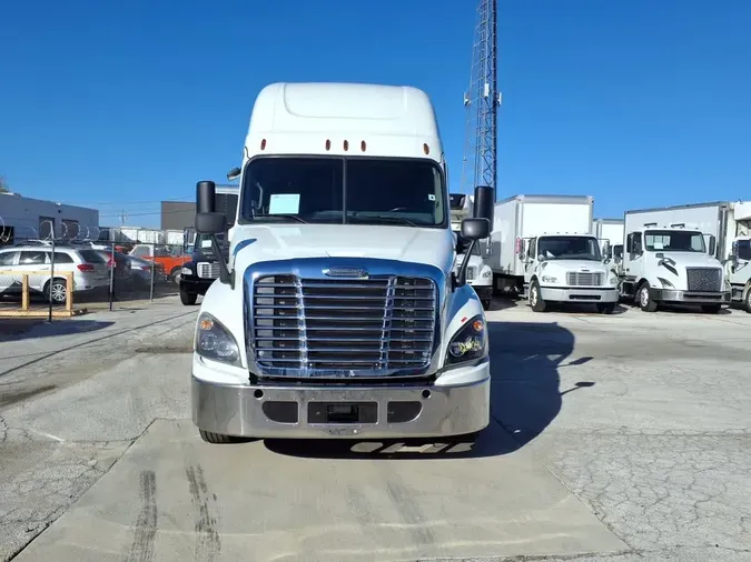 2020 FREIGHTLINER/MERCEDES CASCADIA 125f06e2789c86d5fae3a4a0ca350ac6535