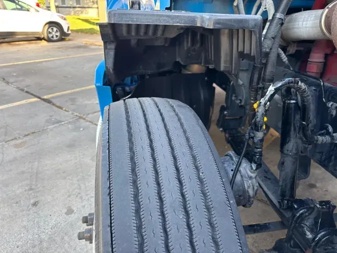 2022 Kenworth T680