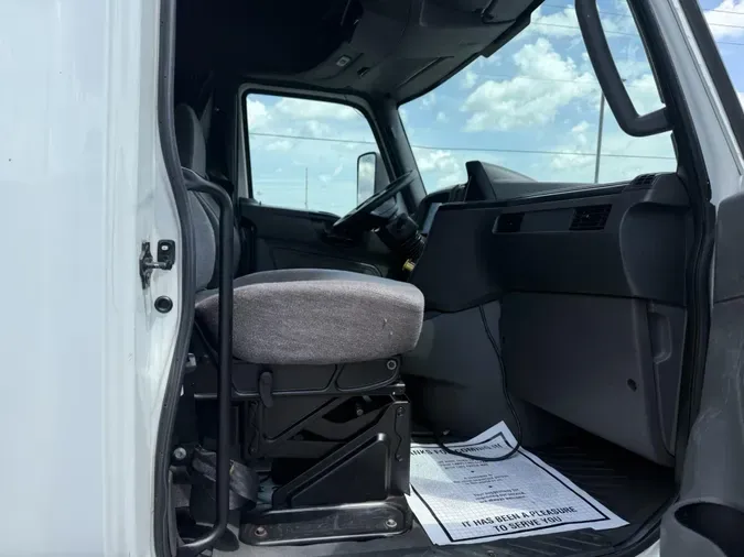 2018 International LT625
