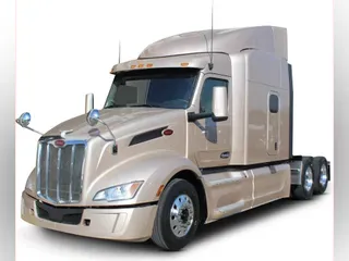 2023 Peterbilt 579