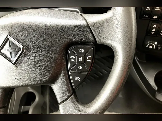 2022 INT LT625 6x4