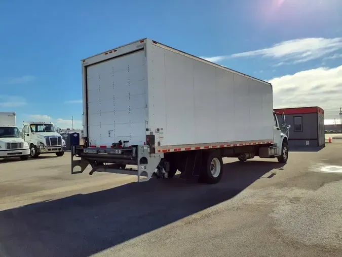 2020 FREIGHTLINER/MERCEDES M2 106