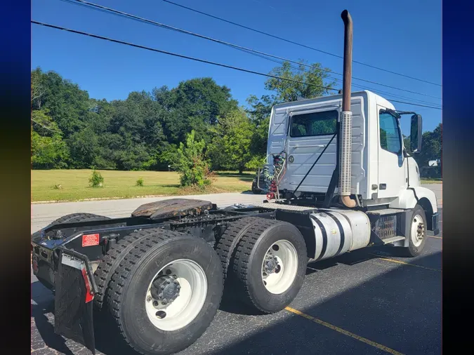 2016 VOLVO VNL64TRACTOR