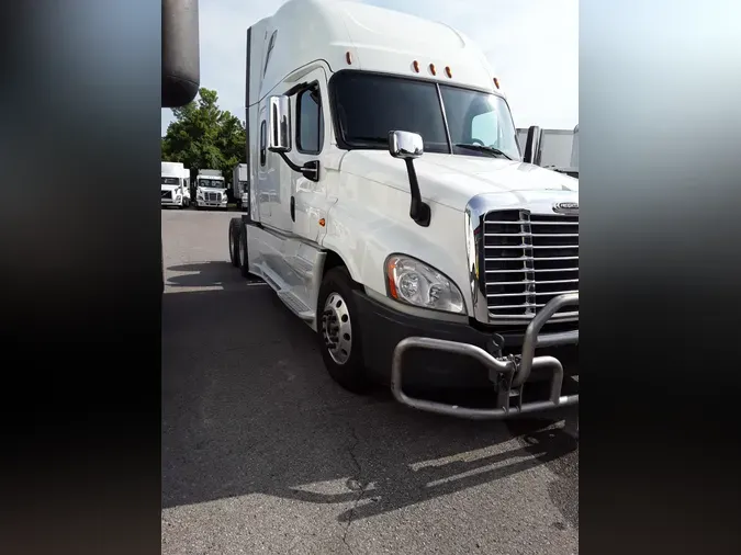 2019 FREIGHTLINER/MERCEDES CASCADIA 125f07c110491b7e008152e82317e872dbd