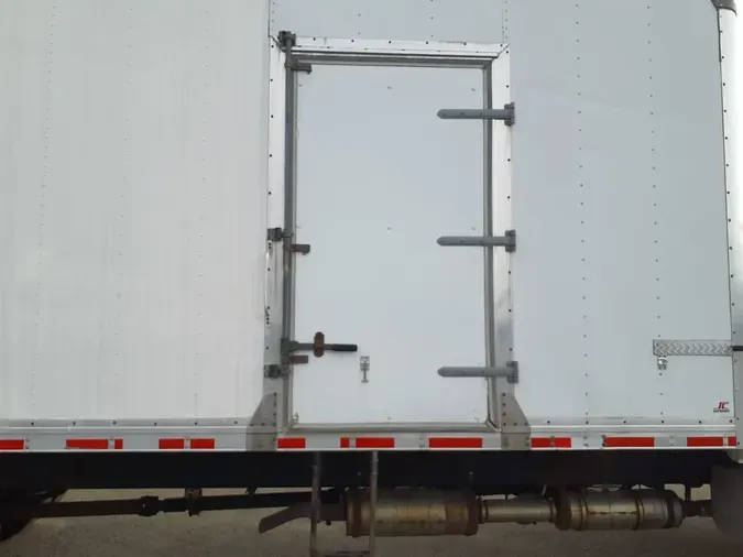2017 NAVISTAR INTERNATIONAL 4300