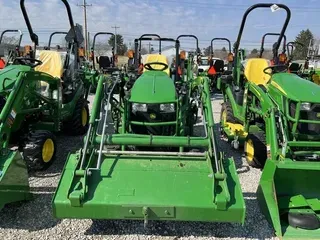 2020 John Deere 1025R