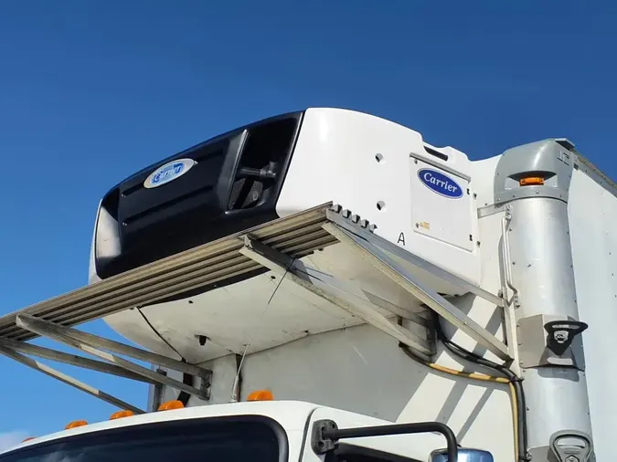 2018 FREIGHTLINER/MERCEDES M2 106