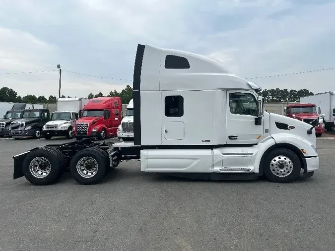 2020 Peterbilt 579