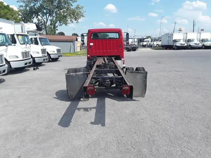 2019 FREIGHTLINER/MERCEDES M2 106f083f36e387068afeb87b3792975805c
